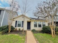 Building Photo - 10667 Cobblecreek Way