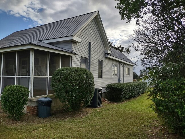 Building Photo - 3269 GA-296