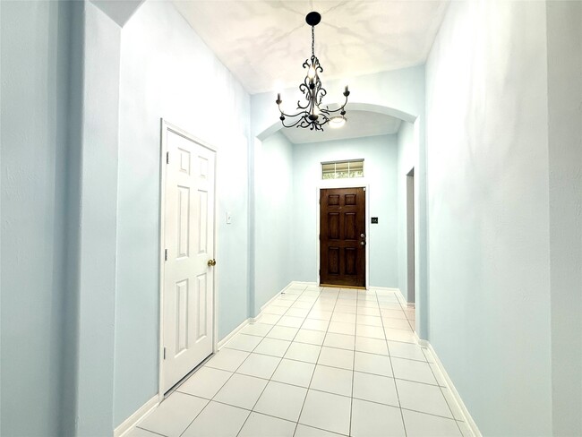 Building Photo - 20514 Westfield Estates Dr