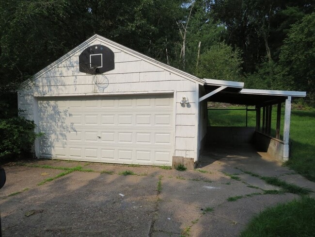 Building Photo - 3406 Blakeley Ave