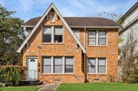 Building Photo - 1536 Michigan St