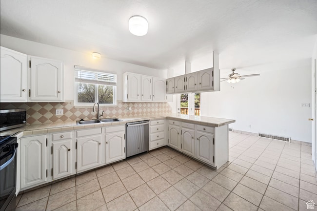 Building Photo - 689 W 1200 N