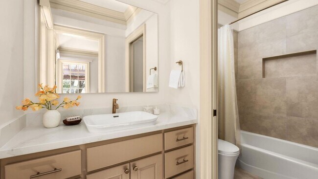 Building Photo - 2036 Wimberly Ln