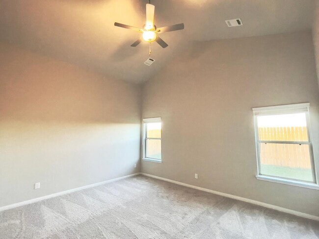 Building Photo - 8042 Cypress Bonsai Dr