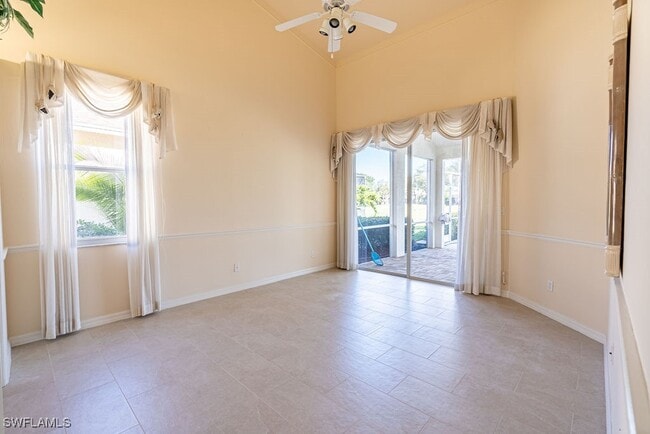 Building Photo - 9287 Coachhouse Ln