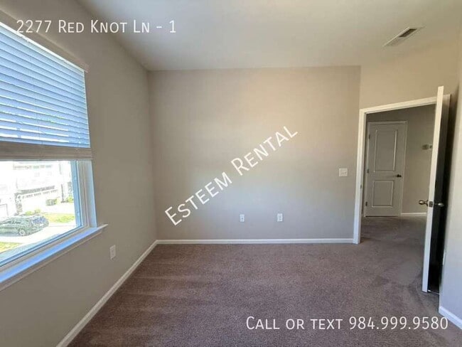 Building Photo - 2277 Red Knot Ln