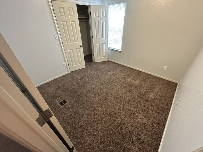 Building Photo - 4108 Shasta Rd