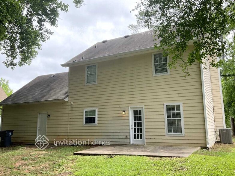 Building Photo - 3739 Bomar Rd