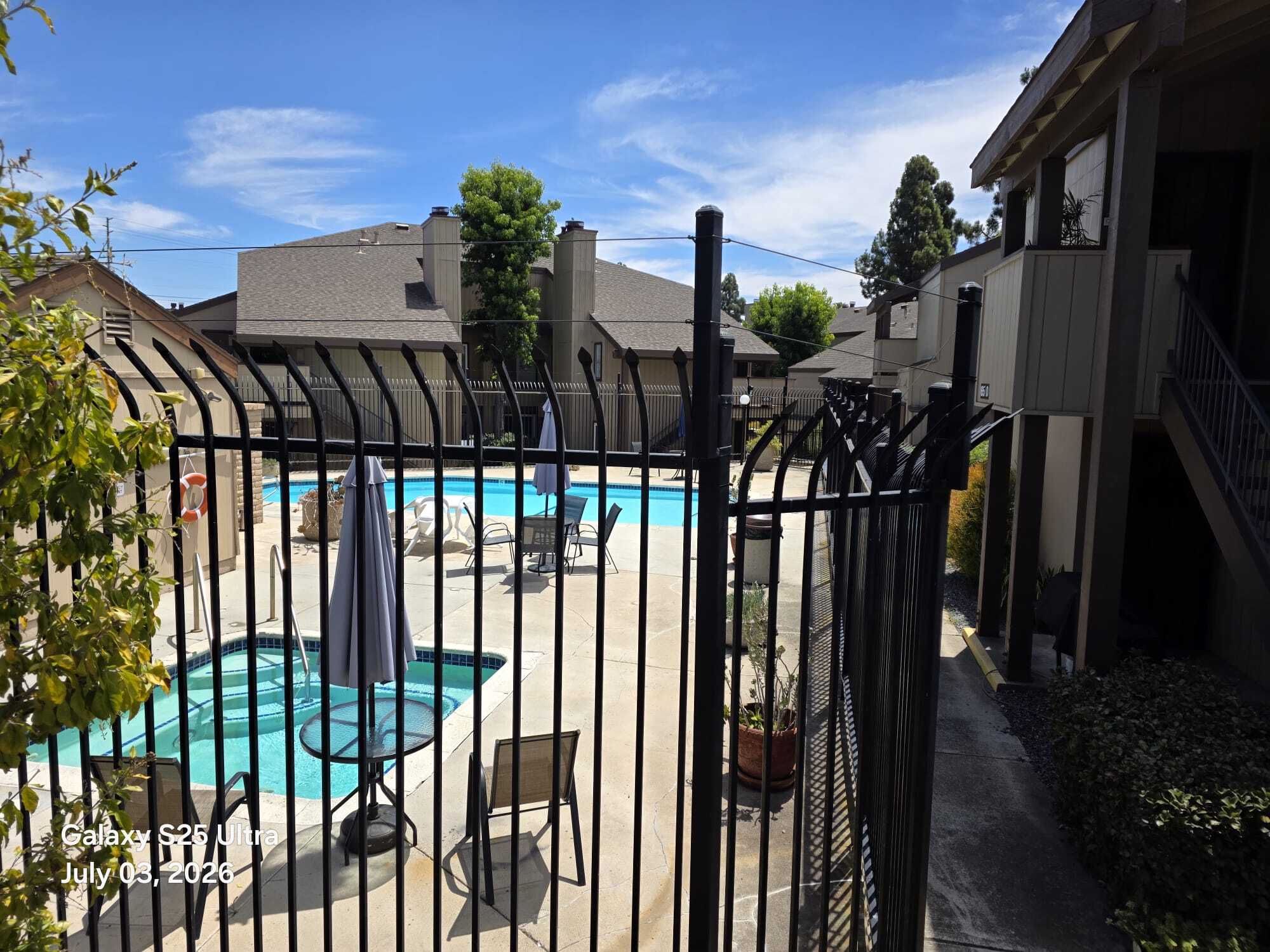 Building Photo - 6560 College Grove Dr