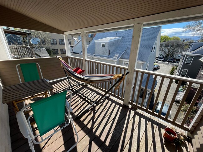 Building Photo - 21 Chandler St