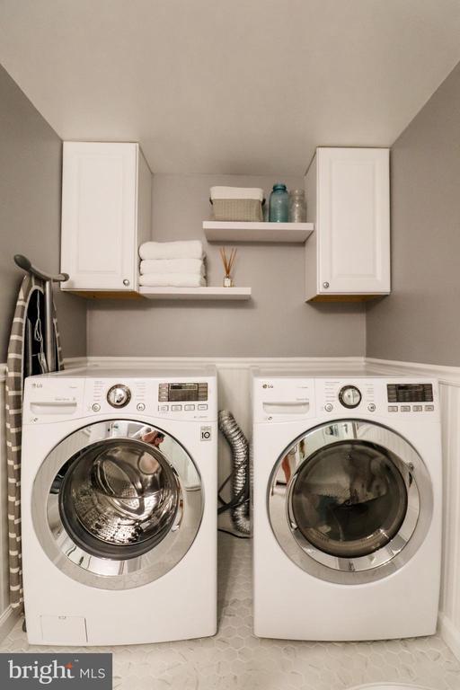 Building Photo - 3620 S Taylor St