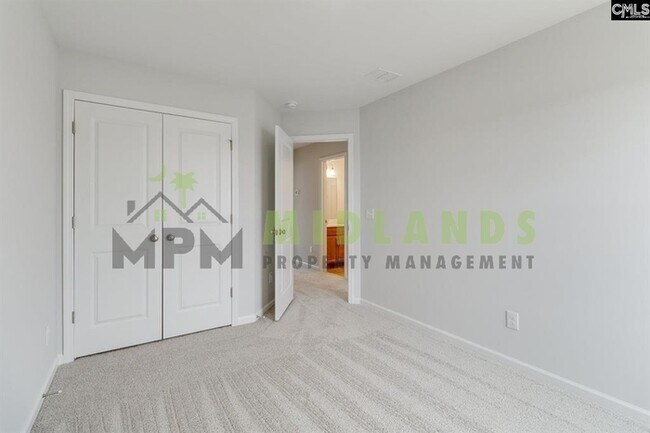 Building Photo - 3068 Harborview Dr