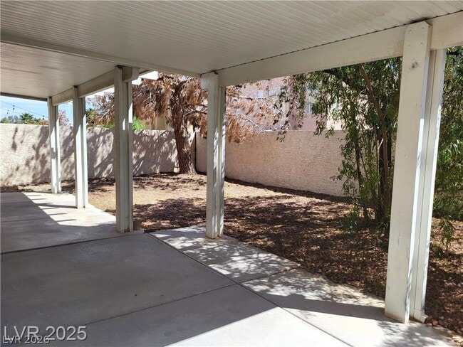 Building Photo - 7951 Sky Birch Ct