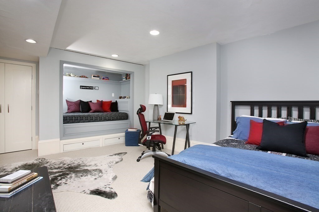 Building Photo - 36 Pinckney St