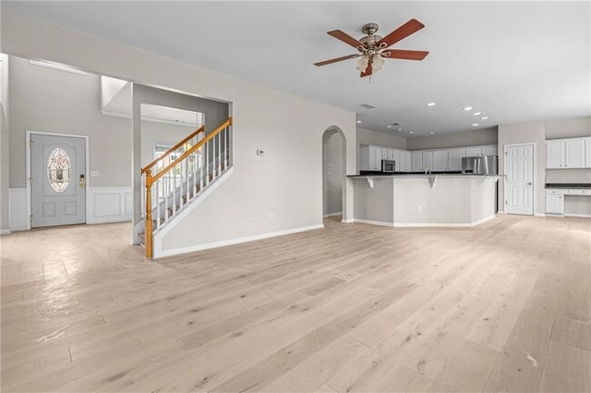 Building Photo - 2030 Brook Meadow Dr