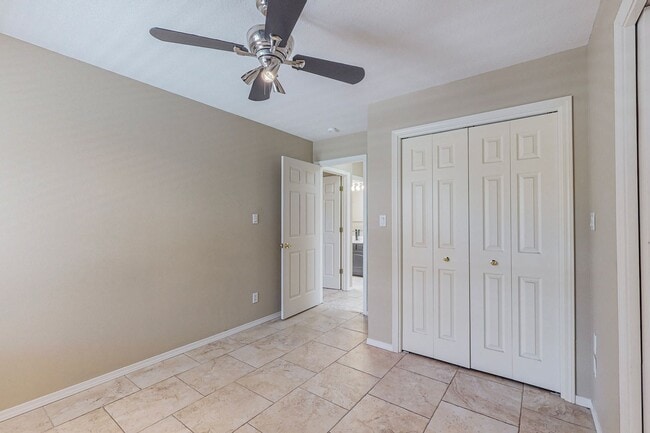 Building Photo - ACADEMY RIDGE 2 Bedroom Plus Office   2 Ba...