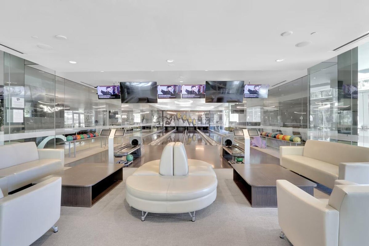 Building Photo - 9065 Sydney Ct