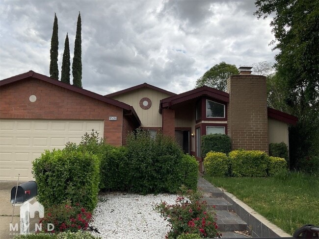 Primary Photo - 9536 Mirandy Dr