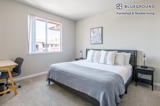 Building Photo - 1668 Hope Dr