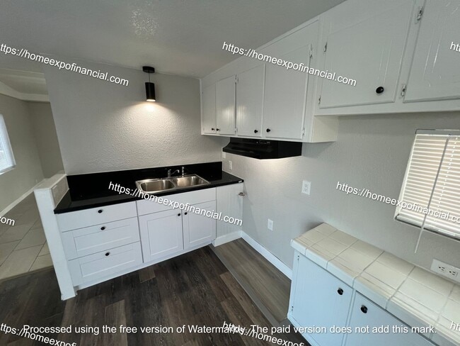 Building Photo - Nice Home For Rent