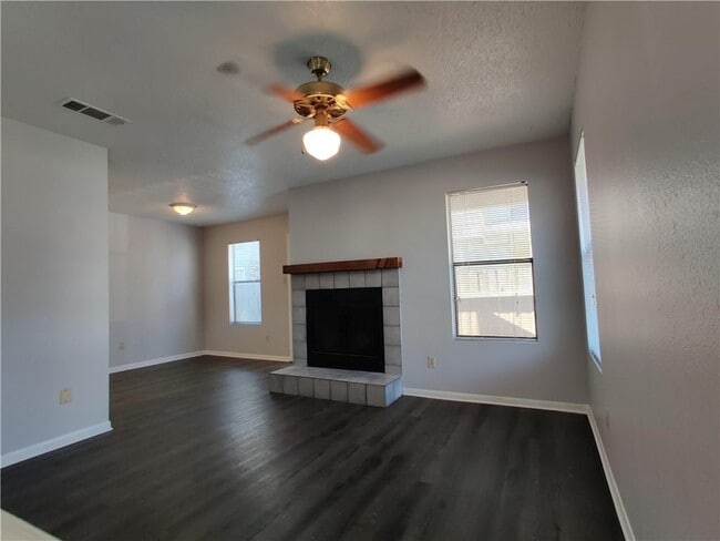 Building Photo - 8705 Schick Rd