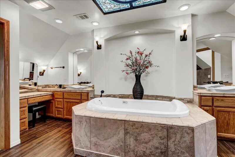 Building Photo - 1511 Middleton St