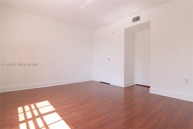 Building Photo - 4804 NW 79th Ave