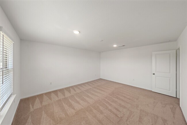 Building Photo - 14866 Ash Landing Dr