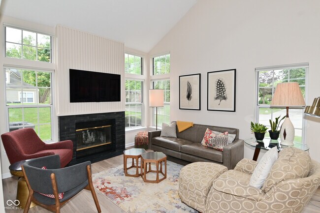 Building Photo - 9477 Aberdare Dr