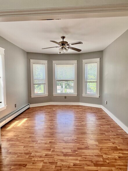 Primary Photo - 273 Belmont St
