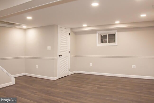 Building Photo - 2811 Mosby St