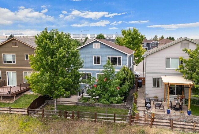 Building Photo - "Charming 3-Bed Sanctuary in Englewood: Spacious 3,089 Sq Ft with 2.5 Baths!"