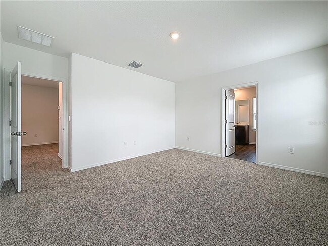 Building Photo - 35541 Kinsey Pt