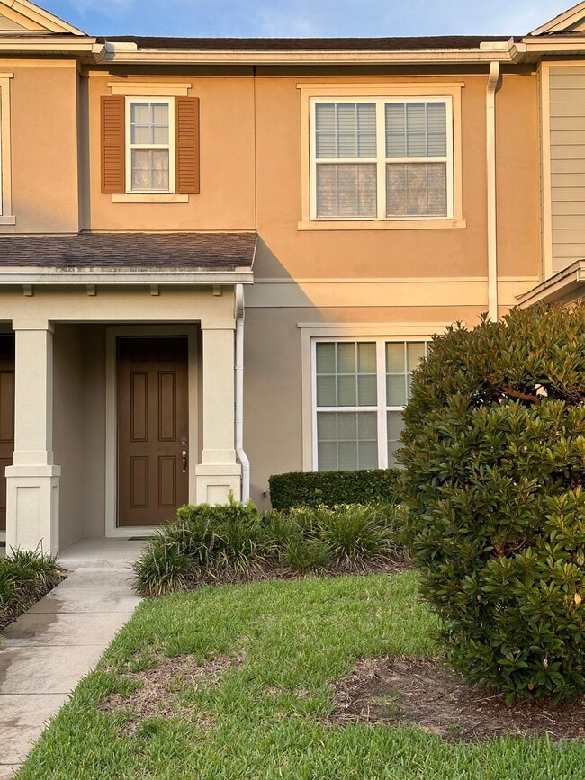 Building Photo - 6549 Calamondin Dr