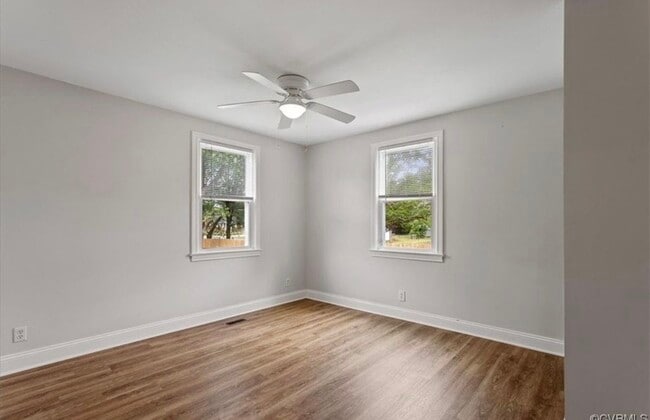 Building Photo - 326 S 20th Ave