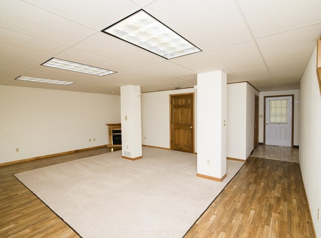Building Photo - 2309 Colonial Hills Rd