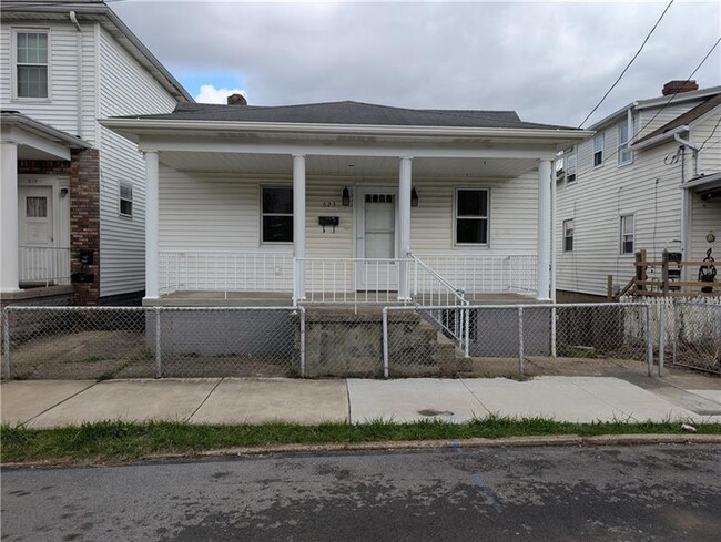 Primary Photo - 623 Conrad Ave
