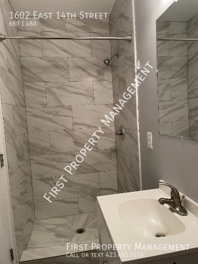 Building Photo - 1602 E 14th St