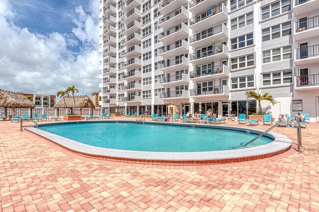 Building Photo - 405 N Ocean Blvd