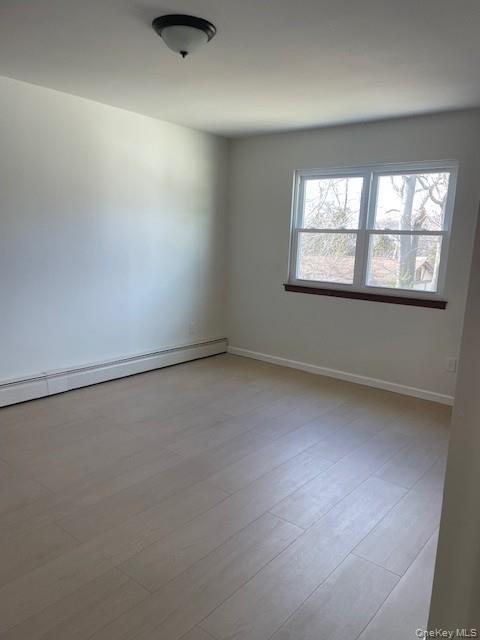 Building Photo - 8 Deans Ln