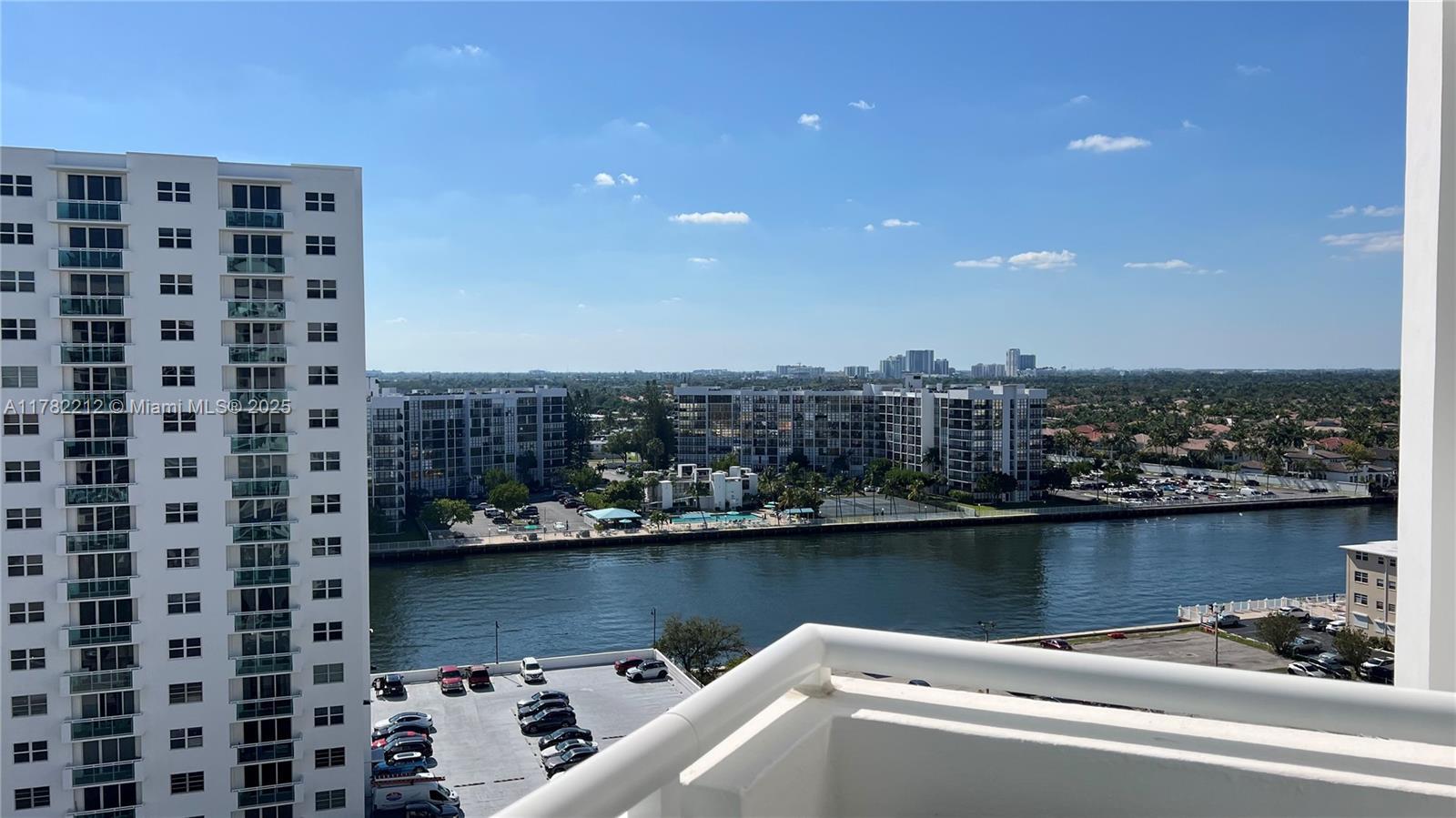 Building Photo - 3001 S Ocean Dr