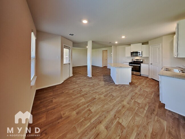 Building Photo - 918 Andean Emerald