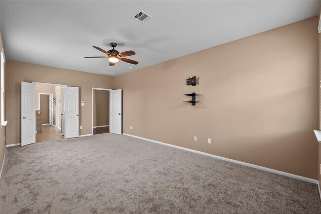 Building Photo - 803 Arlington Pointe Dr