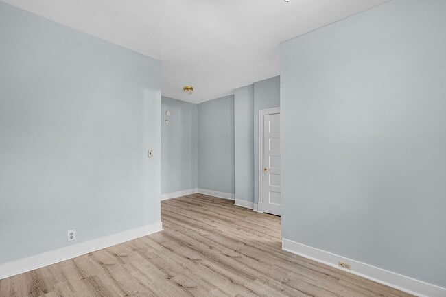 Building Photo - 3114 N Calvert St