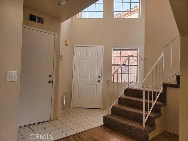 Building Photo - 14300 Terra Bella St