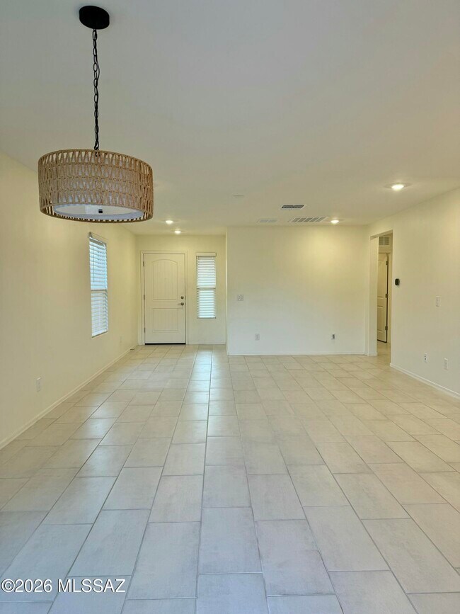 Building Photo - 10518 W Harrigan Dr