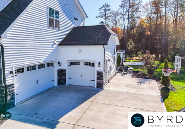 Building Photo - 8900 Forge Gate Ln