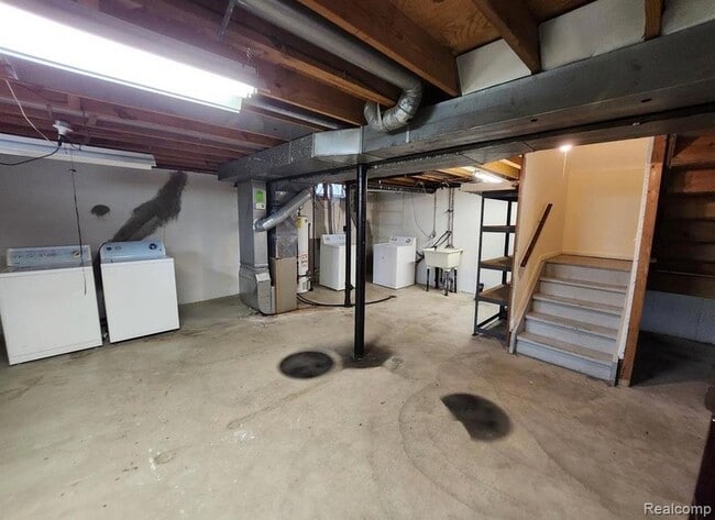 Building Photo - 31573 Green Meadow Ln