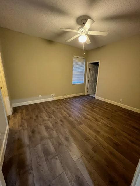 Building Photo - 104 Isle Dr