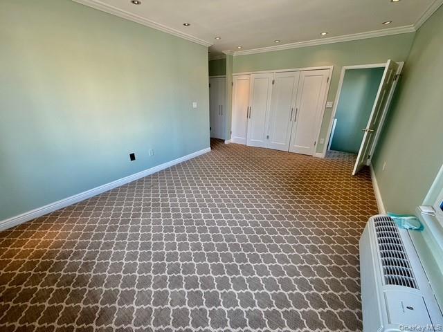 Building Photo - 100 W Broadway